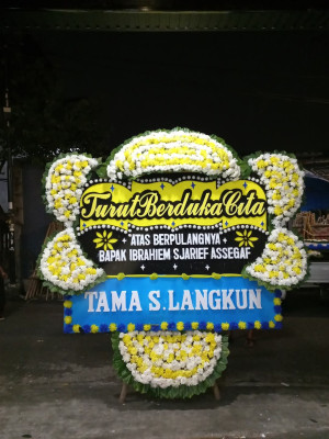 Papan Bunga Duka di Kapetakan