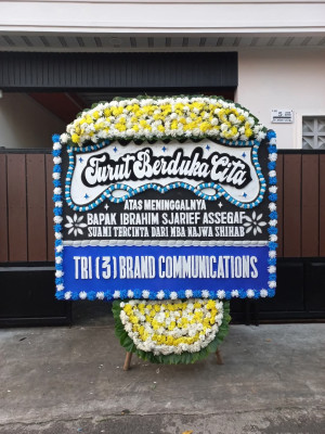 Papan Bunga Duka di Kapetakan
